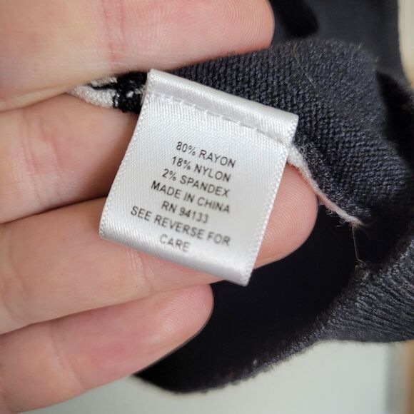 Debra DeRoo Cardigan Black White Striped Super Soft Preppy Academia Size Small - Picture 5 of 11